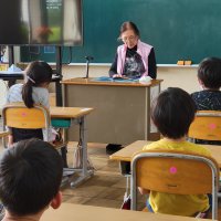 読み聞かせの会