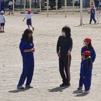 先生も一緒に遊びます