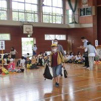 大地震発生を想定した避難訓練（引き渡し訓練）
