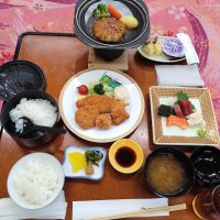 ５月31日　修学旅行1日目～プール・夕食・到着式～