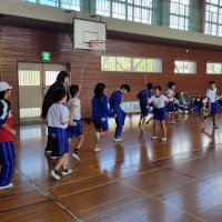 校内大なわ集会