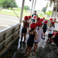 お水で遊んだよ【１年生】