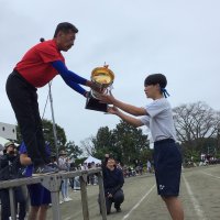 １０月５日（土）体育祭、１３：００解散
