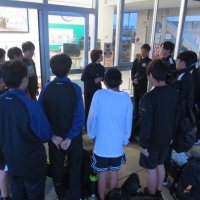 新人県西大会に出発しました