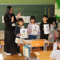 英語で遊ぼう！【１．2年】