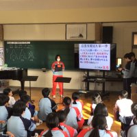 ２年生　立志のつどいに向けた学年集会
