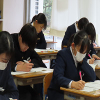 １月６日（月）オンライン学活と実力テスト