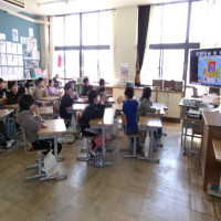 ３／１０（月）カルビー工場見学（３年生）