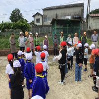 ５月23日（金）１・２年生さつまいも苗植え