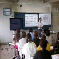 ６月１３日（金）家庭学級開級式　親子給食　学校運営協議会　授業参観　学年懇談（保護者ワークショップ）