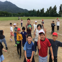 ３年生学級活動　お誕生日会・お楽しみ会　